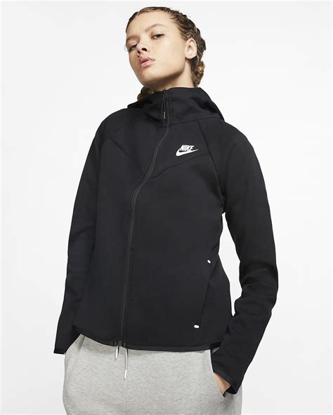 Nike tech fleece women's